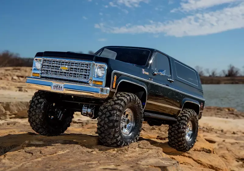 1/10 TRX-4 ’79 Blazer, 4WD, Clipless RTD (Requires battery & charger): Black