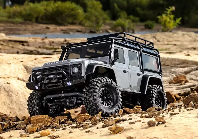 1/18 TRX-4M Land Rover™ Defender™: Silver
